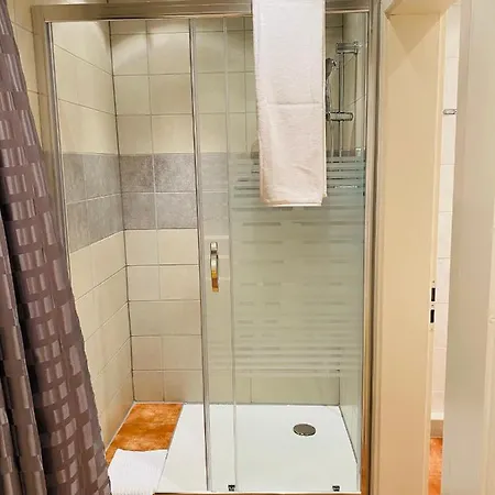 Hotel Akomo
