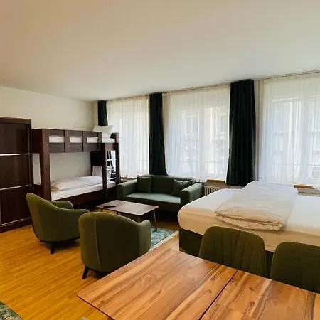 Akomo Hotel