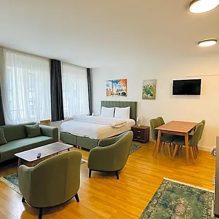 Akomo Bern