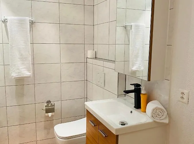 Hotel Akomo *