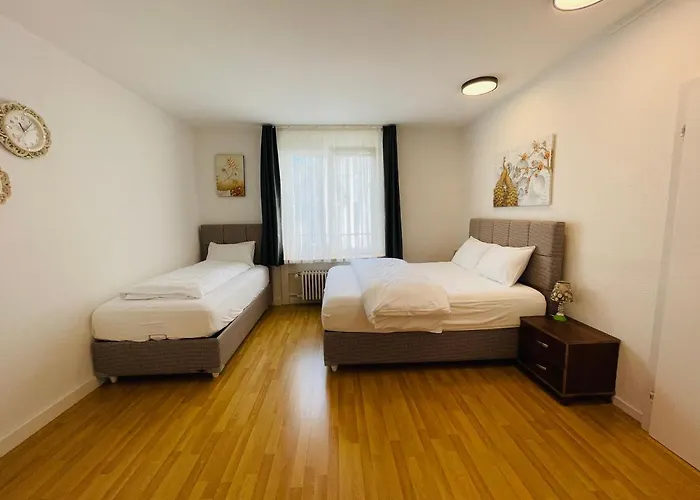 Hotel Akomo *