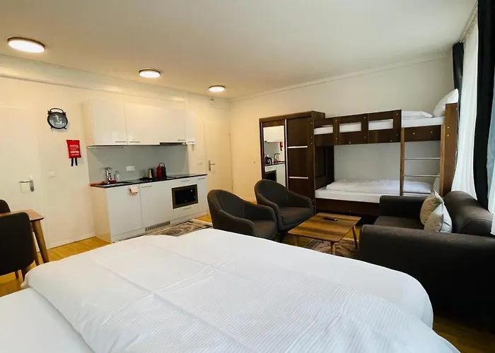 Hotel Akomo